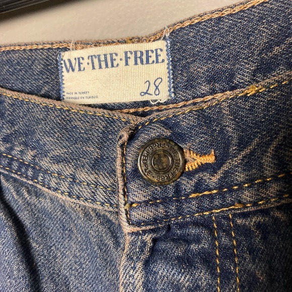 Free people jeans size 28 cropped mid-rise straight leg frayed hem distressed - Picture 3 of 16